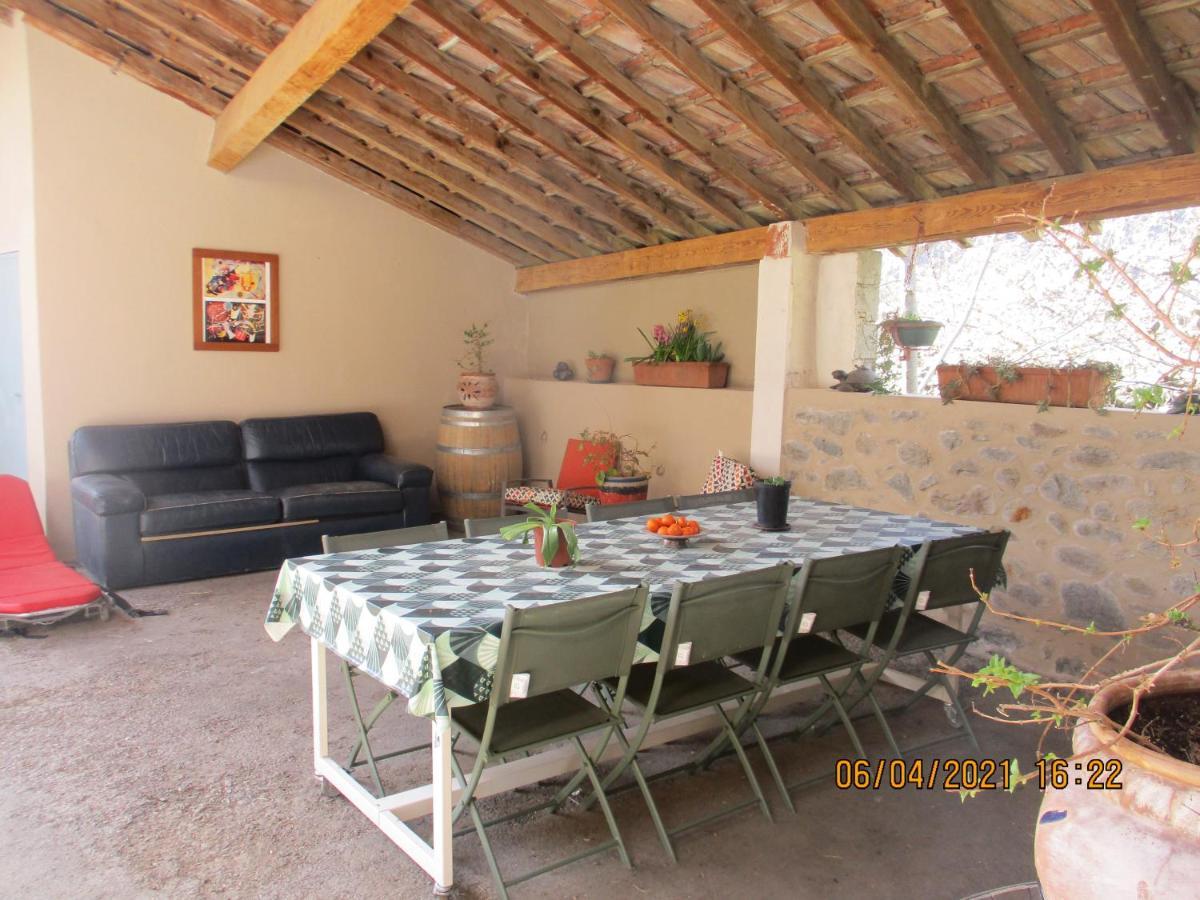 La Pommeraie Casteil Exterior foto