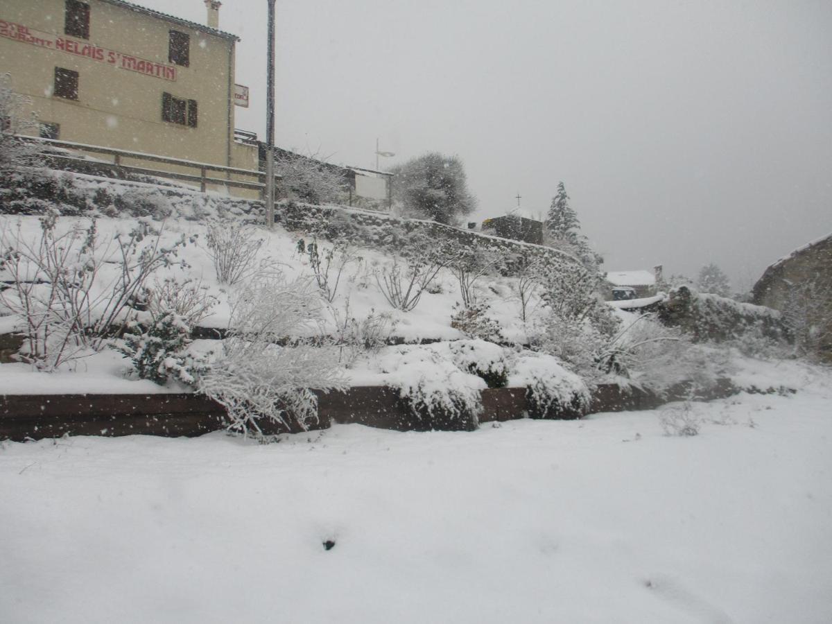 La Pommeraie Casteil Exterior foto